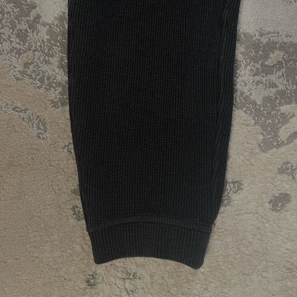 Lululemon Ribbed High Rise Joggers *7/8 Length - Picture 8 of 12